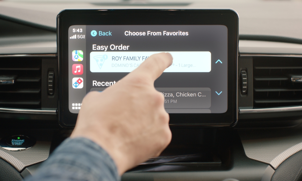 Dominos CarPlay Easy Order.jpg