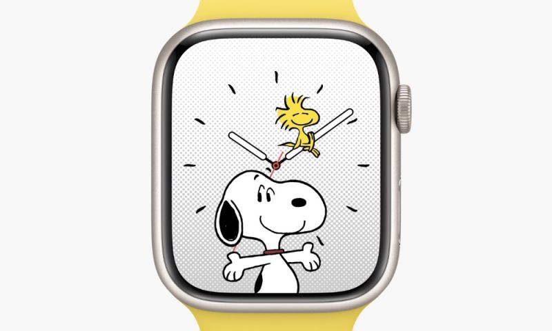 WWDC2023 watchOS10 2 Snoopy and Woodstock