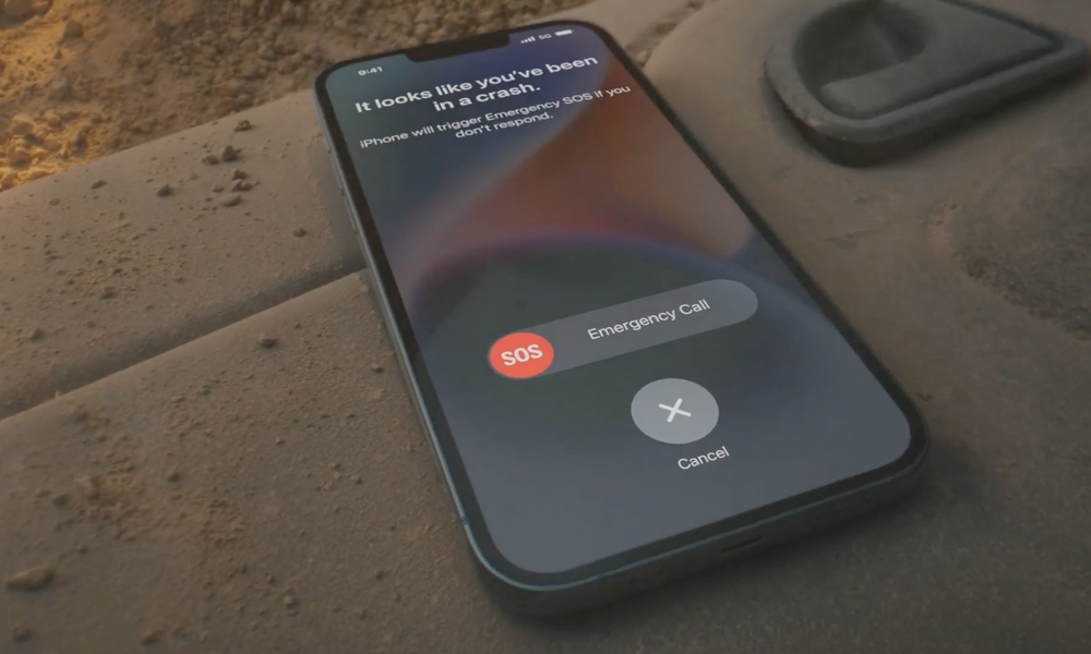 iPhone 14 Crash Detection hero iPhone 14 Crash Detection hero