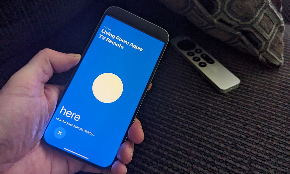 Find Siri Remote in iOS 17 hero