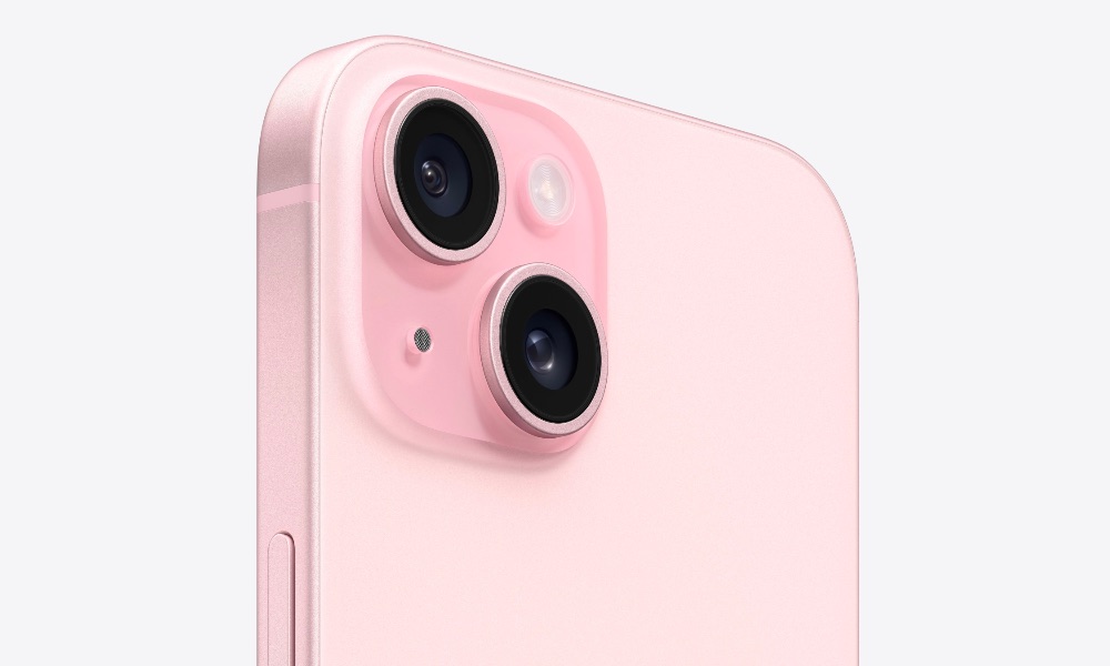 iPhone 15 Pink Camera