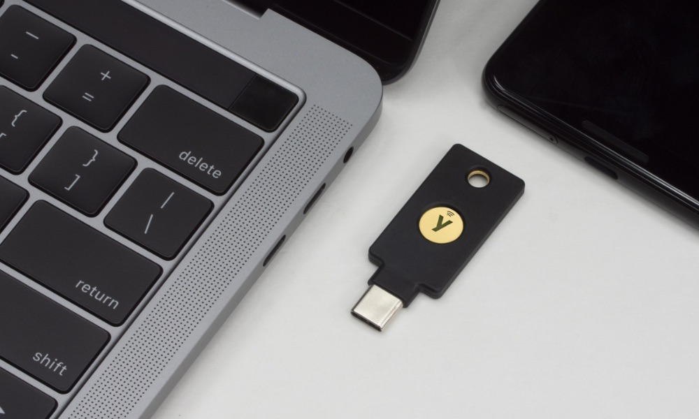 Yubikey 5CNFC android macbook1 scaled