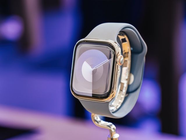 Apple Watch Series 9 Giveaway 
