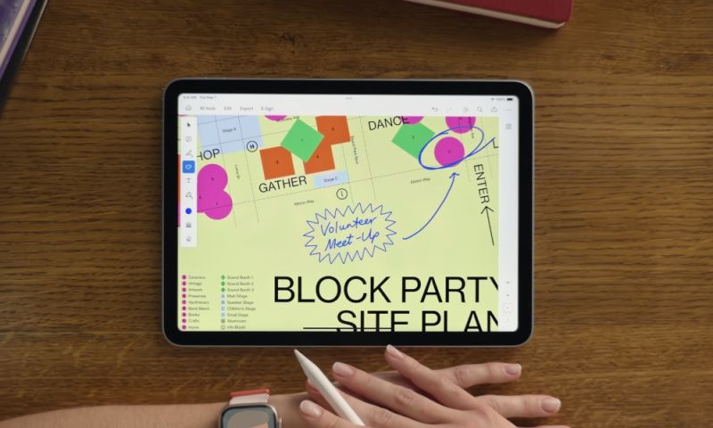Apple Let Loose iPad Air Lifestyle 2