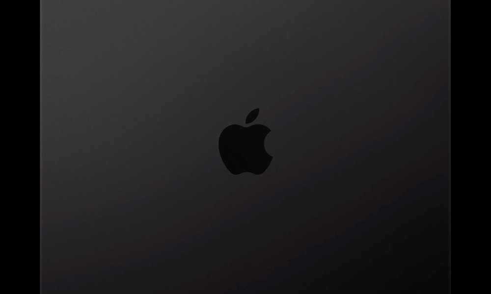 Apple logo on back of M4 iPad Pro
