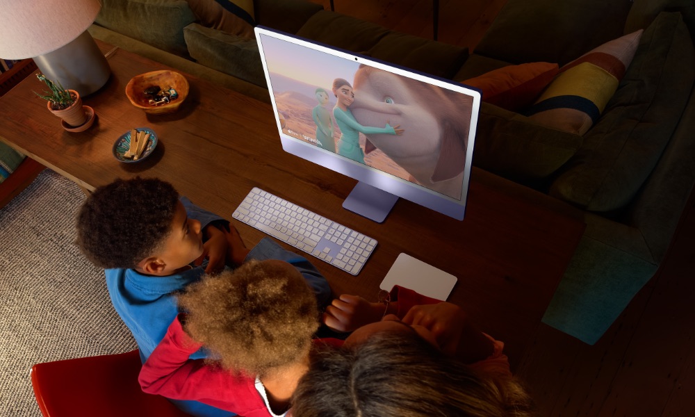 Apple iMac M4 lifestyle 24 inch Retina display