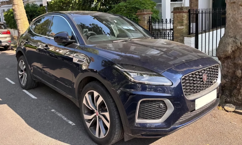 AirTag helps couple find Jaguar 2