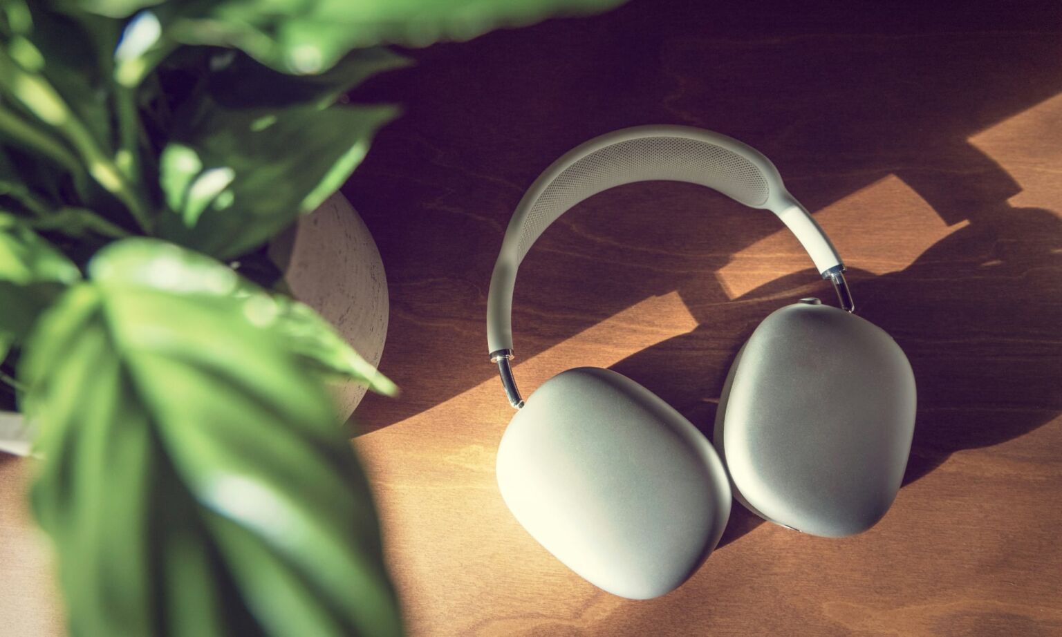 Has Apple Forgotten About the AirPods Max?