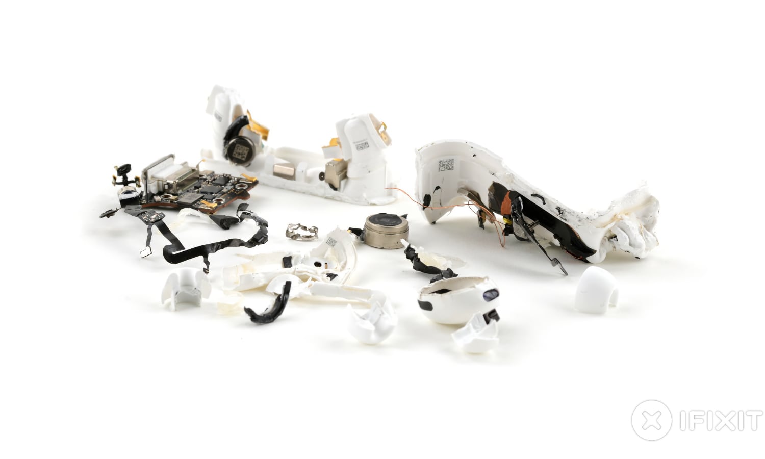 iFixit AirPods Pro 3 teardown