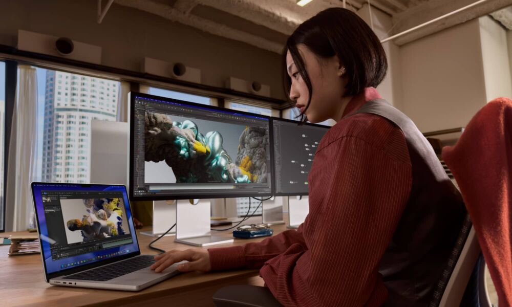 Apple's new M5 Pro/Max MacBook Pro can drive up to two high-resolution external displays with M5 Pro, and up to four high-resolution displays with M5 Max, providing the flexibility to create expansive workspaces.