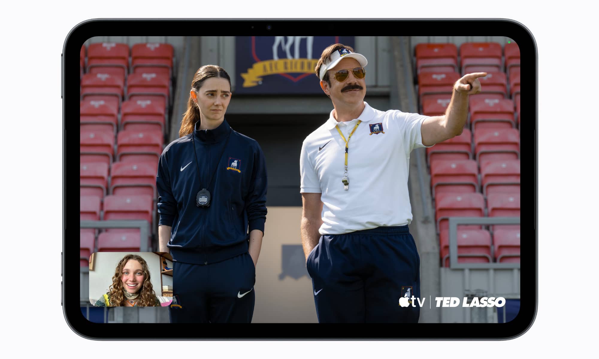 Apple iPad mini Apple TV Shareplay FaceTime Ted Lasso 261026